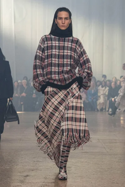 Look 31